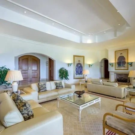 Villa Palatial In Hacienda Chapas, *