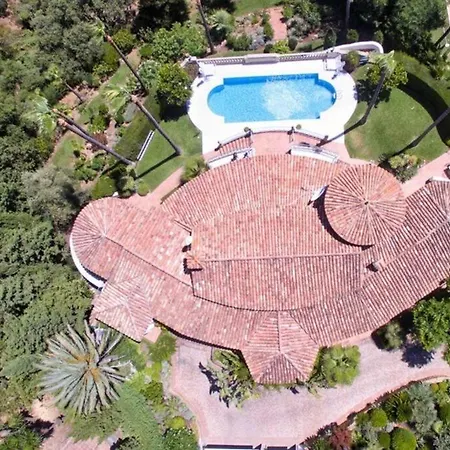 Palatial In Hacienda Chapas,