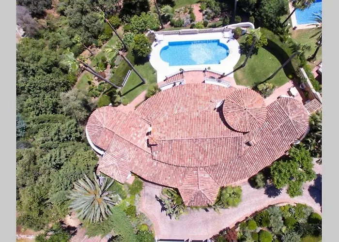 Palatial In Hacienda Chapas,
